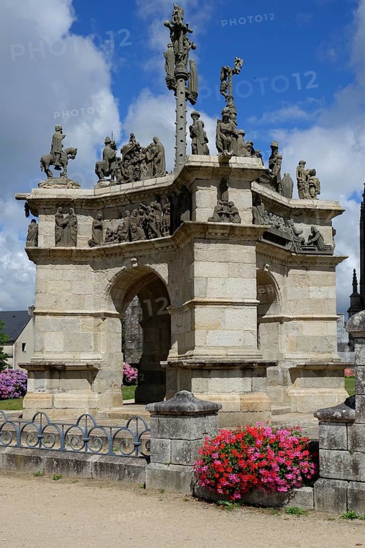 Calvary Calvaire, enclosed parish of Enclos Paroissial de Pleyben from the 15th to 17th century, Finistere department, Brittany region, France, Europe