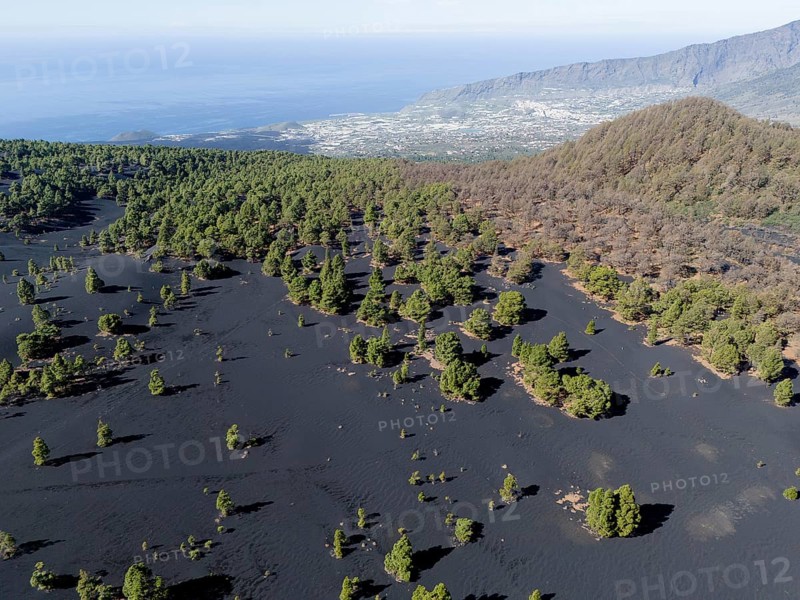 Aerial view of the lava sand areas Montana de Enrique and Quemada, Tacande de Arriba, Los Llanos, La Palma, Canary Islands, Spain, Europe