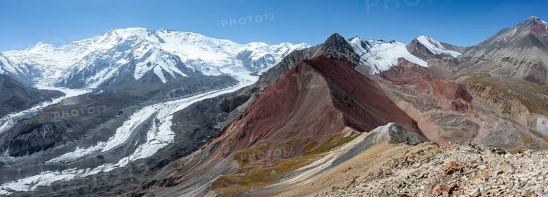 High mountain landscape with glacier moraines and glacier tongues, glaciated and snow-covered mountain peaks, Lenin Peak and Peak of the XIX Party Congress of the CPSU, Traveller's Pass, Trans Alay Mountains, Pamir Mountains, Osh Province, Kyrgyzstan, Asia