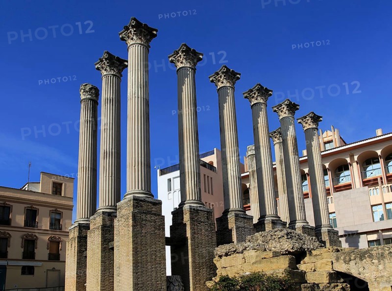 Columns of Roman temple remains, Templo Romano, Cordoba, Spain, Europe