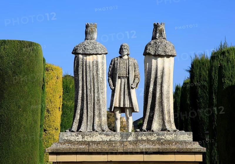 Columbus, King Ferdando and Queen Isabel statues in garden of Alcazar, Cordoba, Spain, Alcazar de los Reyes Cristianos, Europe