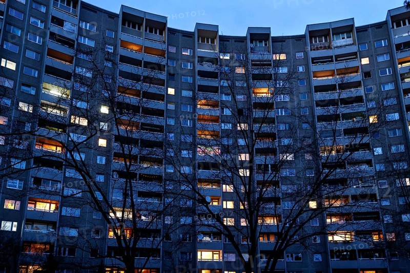 View of the Gropiushaus tower block in Gropiusstadt. The rise in rents in German cities has increased again in the past year, Berlin, 16.01.2023