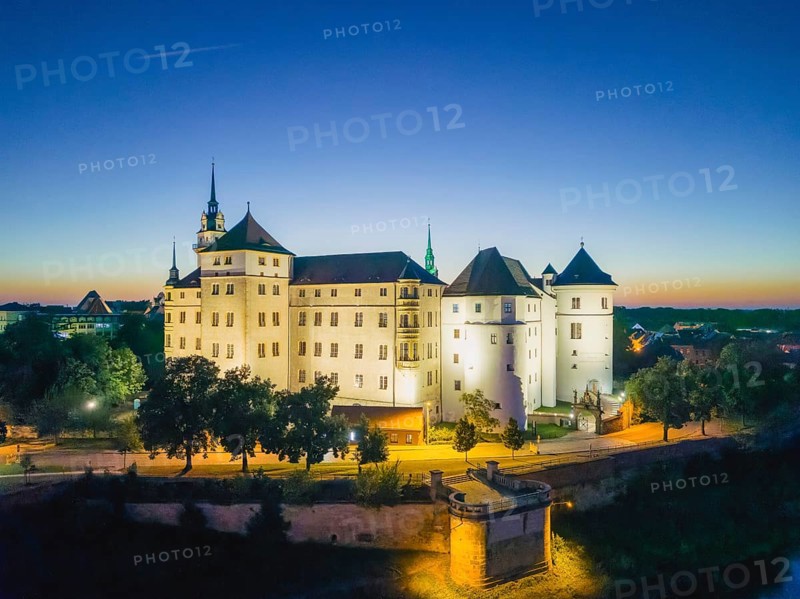 Hartenfels Castle from above, at dusk, Torgau, Saxony, Germany, Europe