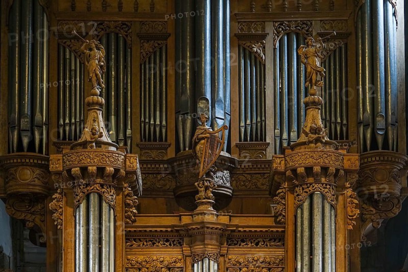 17th century oak organ by organ builder Thomas Dallam, Enclos Paroissial parish of Guimiliau, Finistere Penn ar Bed department, Brittany Breizh region, France, Europe