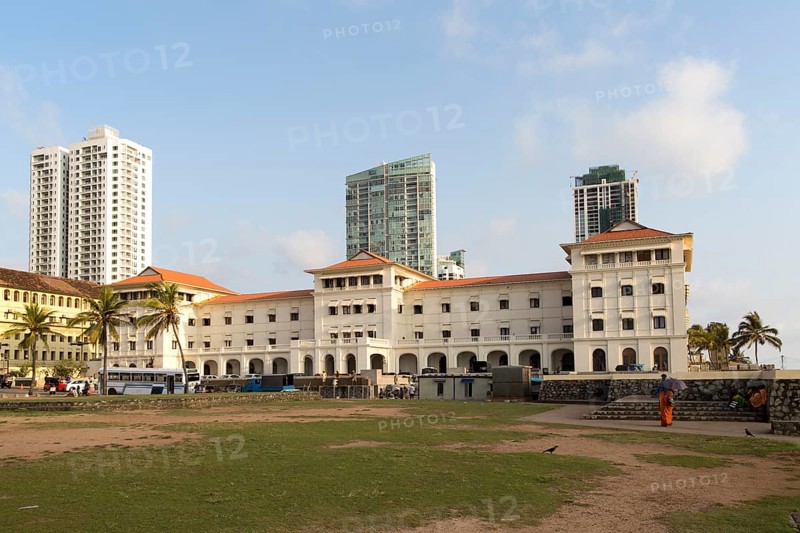 Frontage of the Galle Face hotel, Colombo, Sri Lanka, Asia
