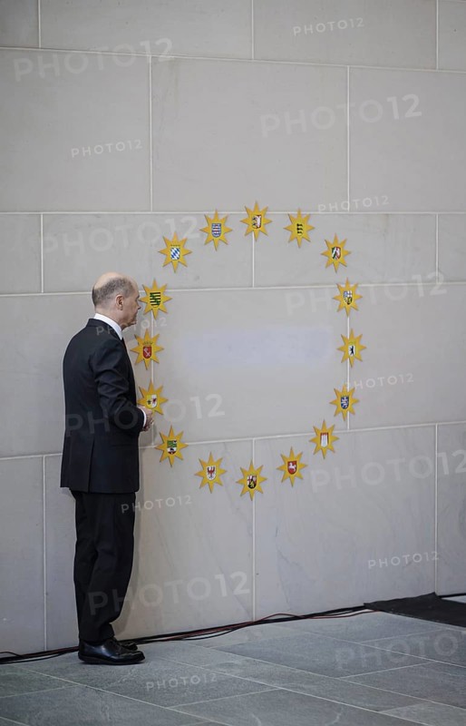 Federal Chancellor Olaf Scholz (SPD) pictured at the traditional reception for carol singers at the Federal Chancellery in Berlin, 8 January 2024