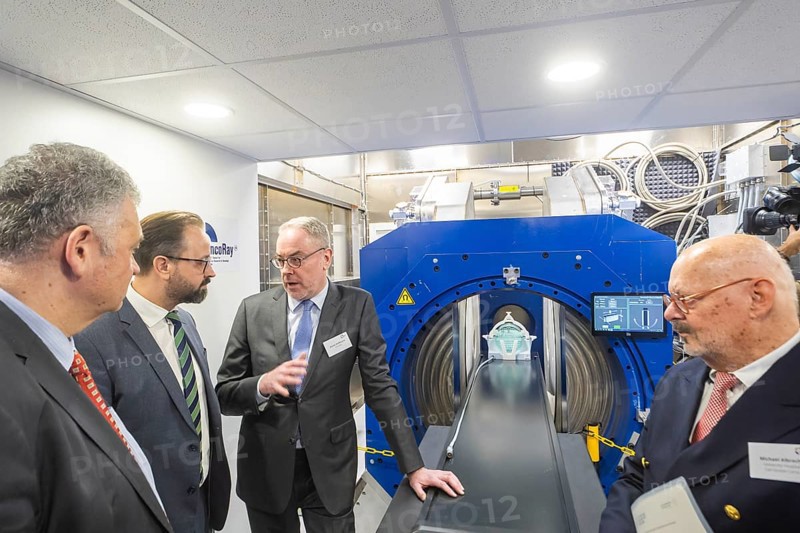 Prototype for high-contrast live imaging in proton therapy inaugurated, Dresden, Saxony, Germany, Europe