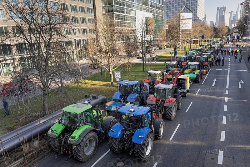 Around 600 farmers drove to the festival hall in Frankfurt am Main on 11 January 2024 as part of the rally organised by the Wetterau-Frankfurt Regional Farmers' Association to protest against the agricultural policy of the so-called traffic light government, in particular the cancellation of subsidies, festival hall, Frankfurt am Main, Hesse, Germany, Europe