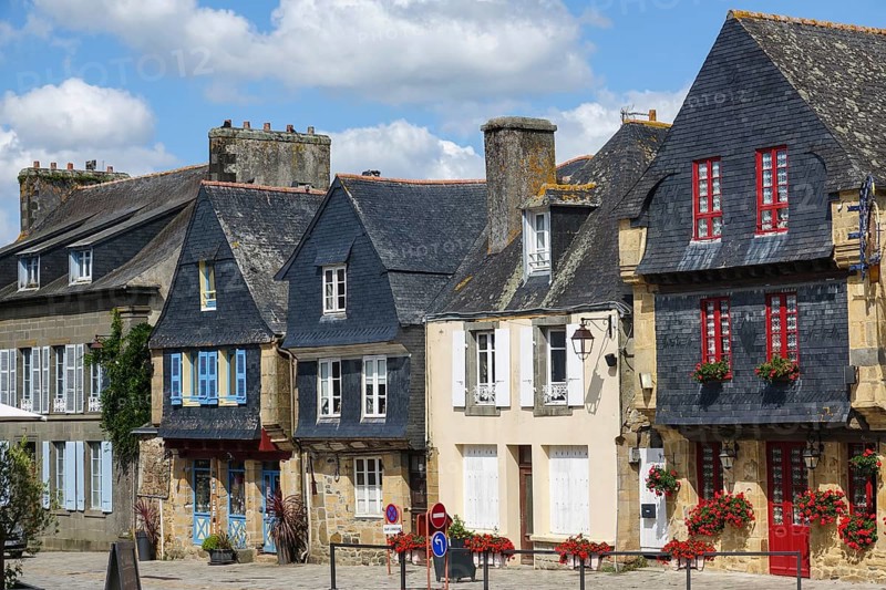 Rue du General de Gaulle in the old town centre of Le Faou with slate-roofed granite houses from the 16th century, Finistere Penn ar Bed department, Bretagne Breizh region, France, Europe