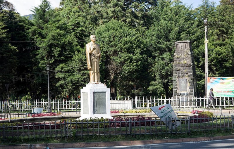Statue of Buddhist leader Anagarika Dharmapala, Nuwara Eliya, Sri Lanka, Asia