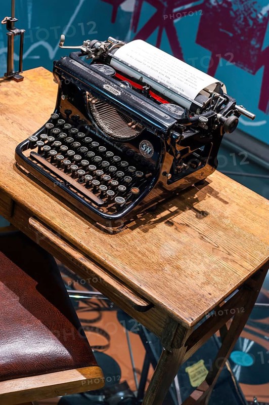Old typewriter, writing, typing, analogue, history, office history, historical, desk