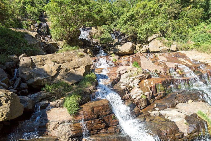 Waterfalls on Ramboda Oya river, Ramboda, Nuwara Eliya, Central Province, Sri Lanka, Asia