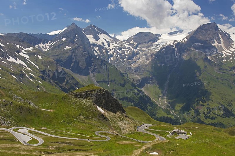 Serpentine curves on the Grossglockner High Alpine Road, Grossglockner-Hochalpenstrasse, scenic route in Salzburg, Austria, Europe
