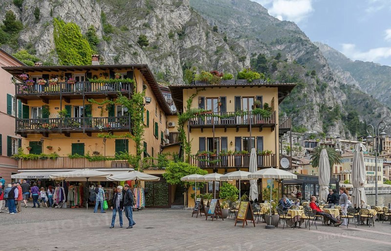Piazza Garibaldi, Limone sul Garda, Lake Garda, Province of Brescia, Lombardy, Italy, Europe