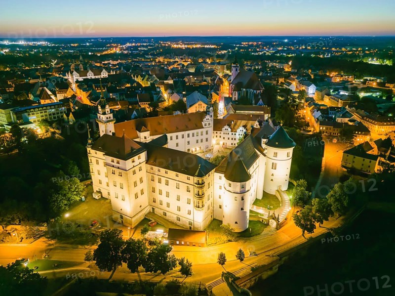 Hartenfels Castle from above, at dusk, Torgau, Saxony, Germany, Europe
