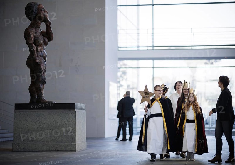 Federal Chancellor Olaf Scholz (SPD) pictured at the traditional reception for carol singers at the Federal Chancellery in Berlin, 8 January 2024
