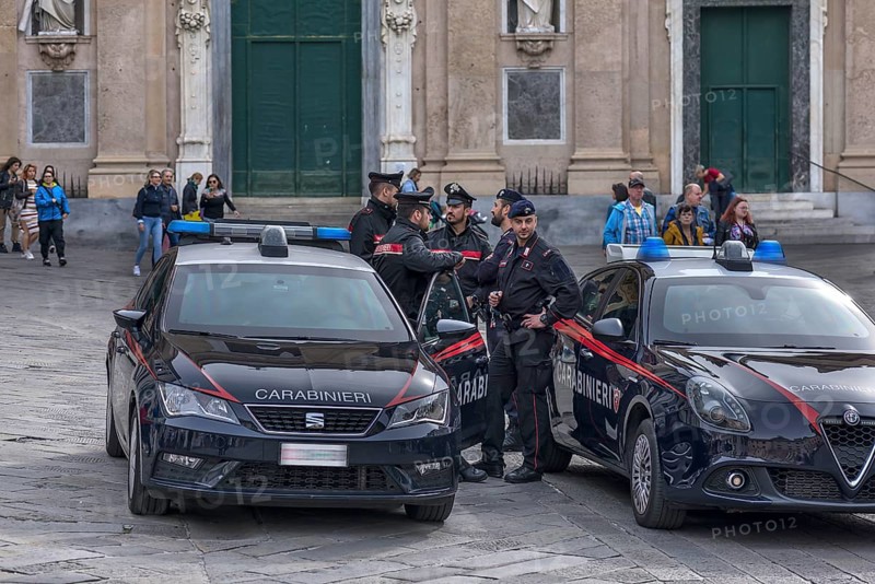 Briefing of the Carabinieri on their emergency vehicles, Genoa, Italy, Europe