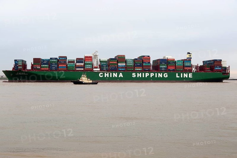 Large container ship, the Indian Ocean, of China Shipping Line, Port of Felixstowe, Suffolk, England, UK