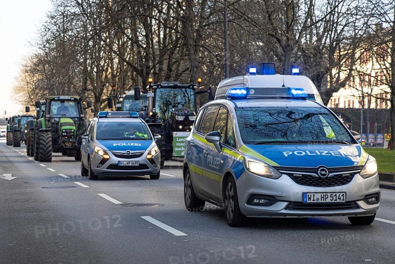 Around 600 farmers drove to the festival hall in Frankfurt am Main on 11 January 2024 as part of the rally organised by the Wetterau-Frankfurt Regional Farmers' Association to protest against the agricultural policy of the so-called traffic light government, in particular the cancellation of subsidies, festival hall, Frankfurt am Main, Hesse, Germany, Europe