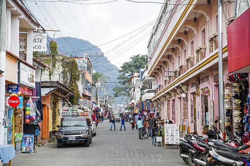 Shops and restaurants in shopping street in the town Panajachel at Lago de Atitlan, Lake Atitlan, Solola Department, Guatemala, Central America
