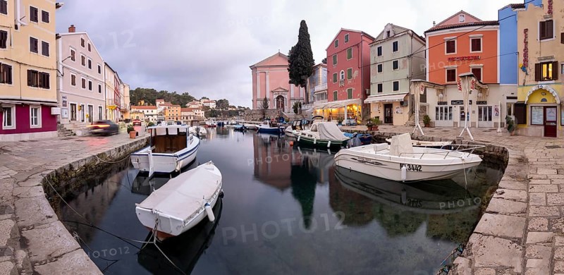 St. Anthony's Church and harbour, morning light, panoramic view, Veli Losinj, Kvarner Bay, Croatia, Europe