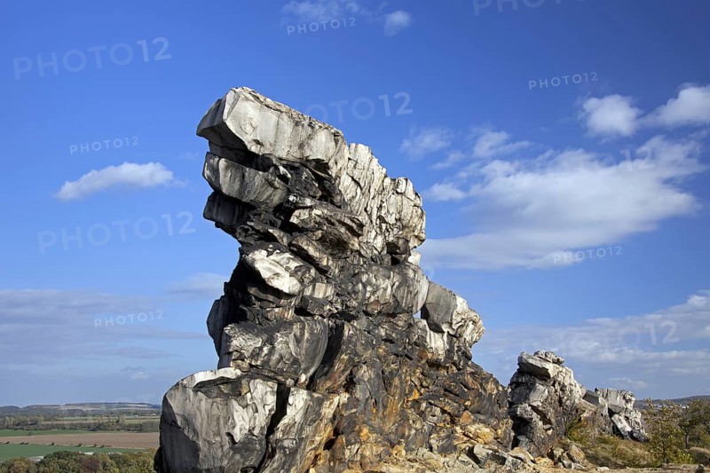 The Mittelsteine near Weddersleben, part of the Teufelsmauer, Devil's Wall, sandstone rock formation in the Harz, Saxony-Anhalt, Germany, Europe