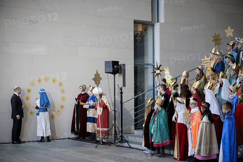 Federal Chancellor Olaf Scholz (SPD) pictured at the traditional reception for carol singers at the Federal Chancellery in Berlin, 8 January 2024