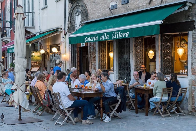 Restaurant on Campo Santa Margherita, Dorsoduro district, Venice, Veneto, Italy, Europe