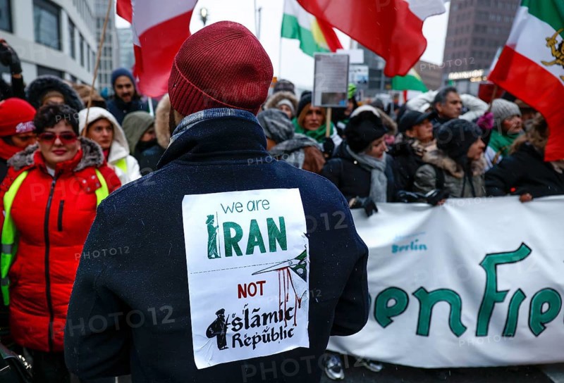 Demonstration in solidarity with the protests in Iran and remembrance of the killing of people by the Mullah regime, Berlin, 19 November 2022