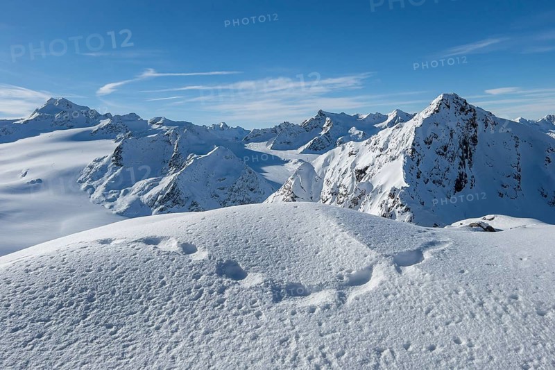 Mountain panorama with Wildpsitze (3770 m) and Rechter Fernerkogel (3289 m), Soelden, Tyrol