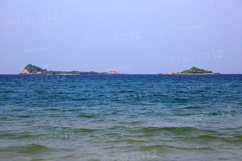 Pigeon Island seen from Nilavelli beach, Trincomalee, Sri Lanka, Asia