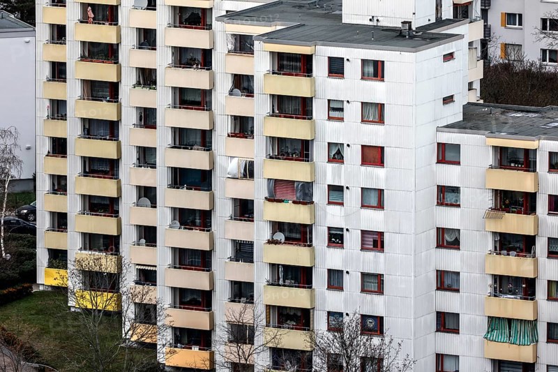 View of a tower block in Gropiusstadt. The rise in rents in German cities has increased again in the past year, Berlin, 16.01.2023