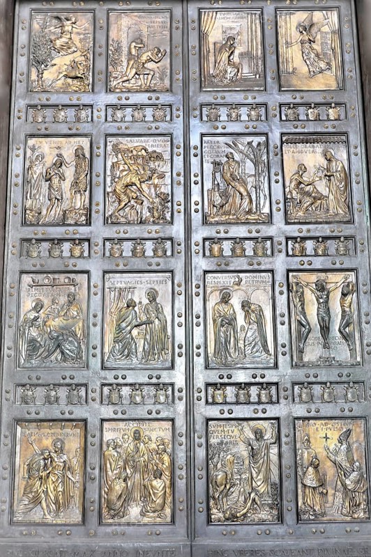 Porta Santa, St Peter's Basilica, Old Town, Vatican City, Italy, Europe