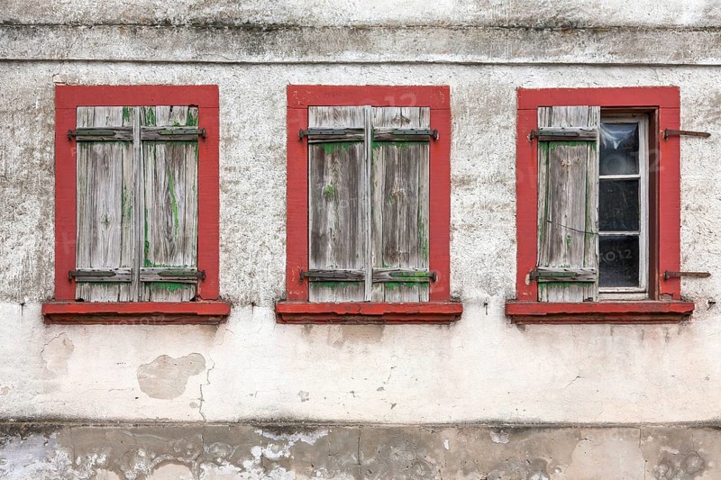 House facade with three windows, shutters, dilapidated, Southern Palatinate, Rhineland-Palatinate, Germany, Europe