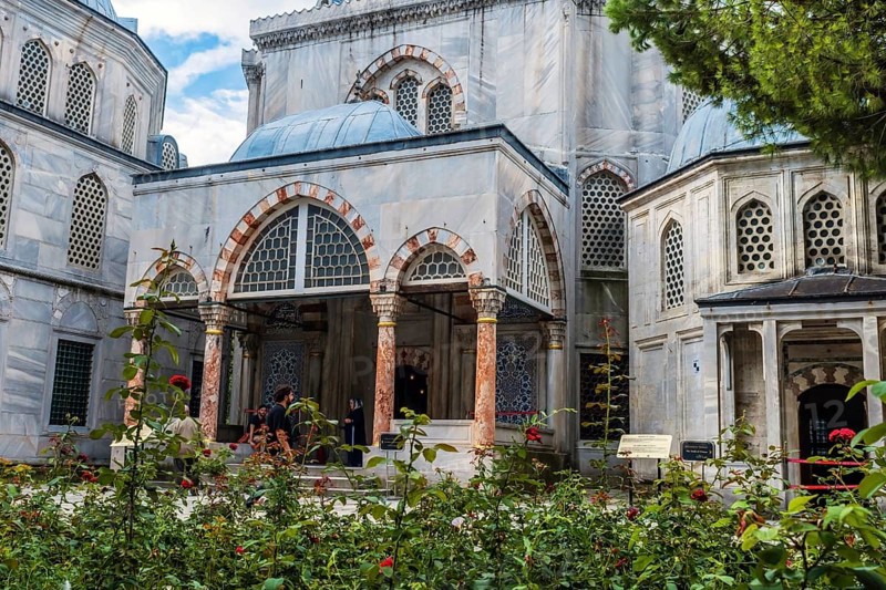 Tomb of Sultan Mehmed III of the Ottoman dynasty in Istanbul, Turkiye