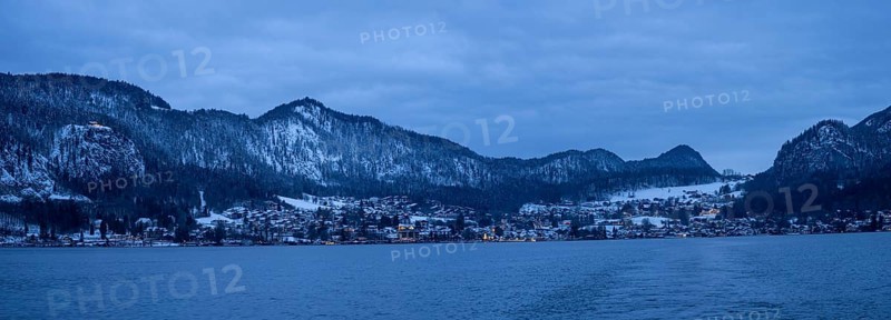 View over the Wolfgangsee, in the background St. Gilgen am Wolfgangsee, blue hour, panoramic shot, Salzkammergut, Flachgau, Salzburg province, Austria, Europe