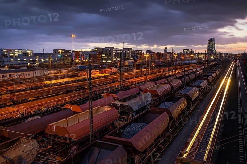 Numerous wagons are parked at the Frankfurt East freight station, near the European Central Bank (ECB) . The German Train Drivers' Union (GDL) is striking across the board in passenger transport from Wednesday, 24 January to Monday, 29 January 2024. The work stoppage at DB Cargo already began on 23 January 2024. The strike will have a massive impact on all German railway operations, Ostbahnhof, Frankfurt am Main, Hesse, Germany, Europe