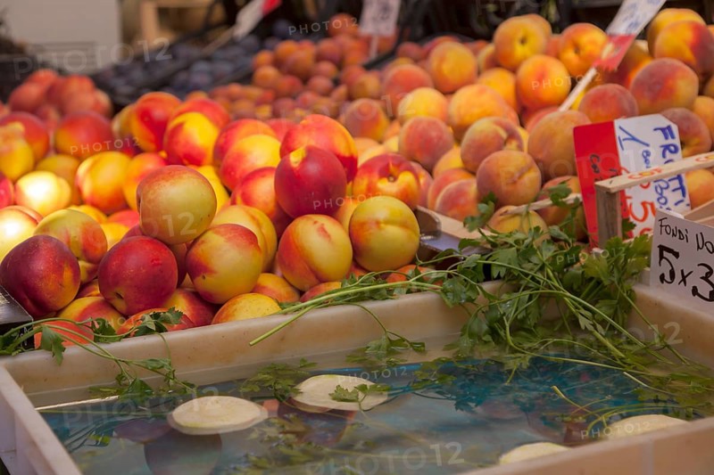Fruit and vegetable market, Venice, Italy, Europe