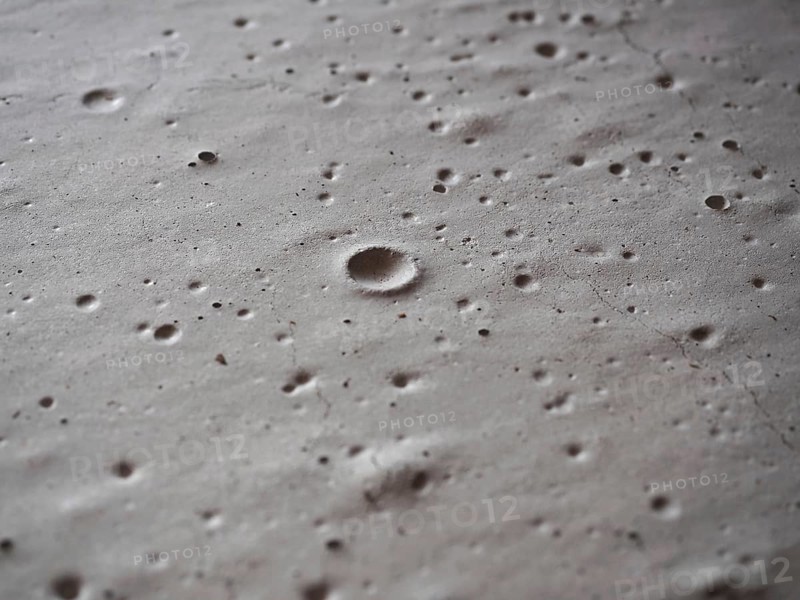 Self levelling lightweight concrete background