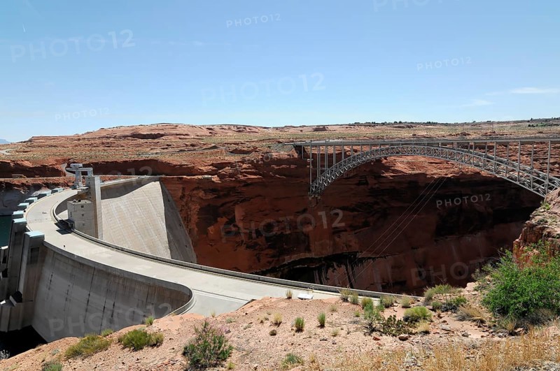 Glen Canyon Dam on Lake Powell, Colorado River, USA, North America
