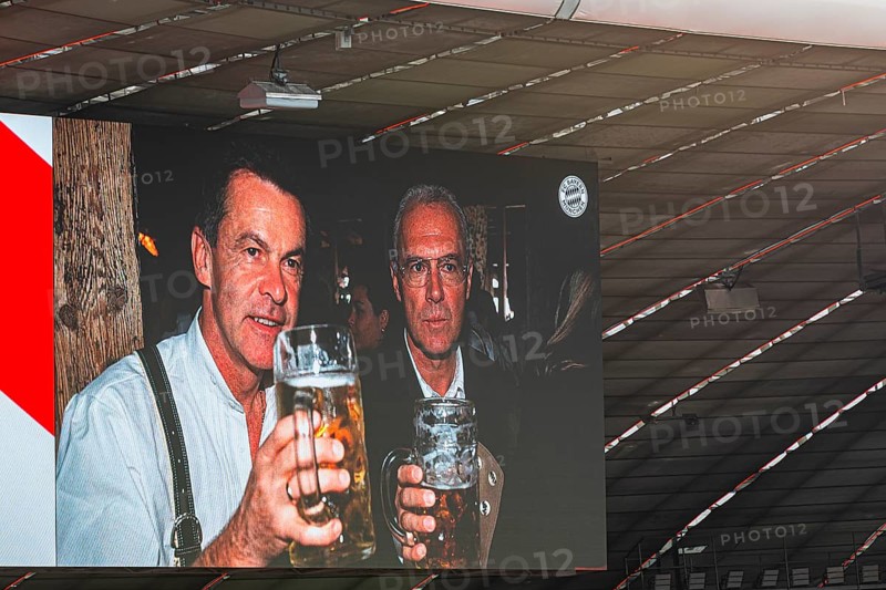 Picture of Franz Beckenbauer and Otmar Hitzfeld on the scoreboard, FC Bayern Munich funeral service for Franz Beckenbauer, Allianz Arena, Froettmaning, Munich, Upper Bavaria, Bavaria