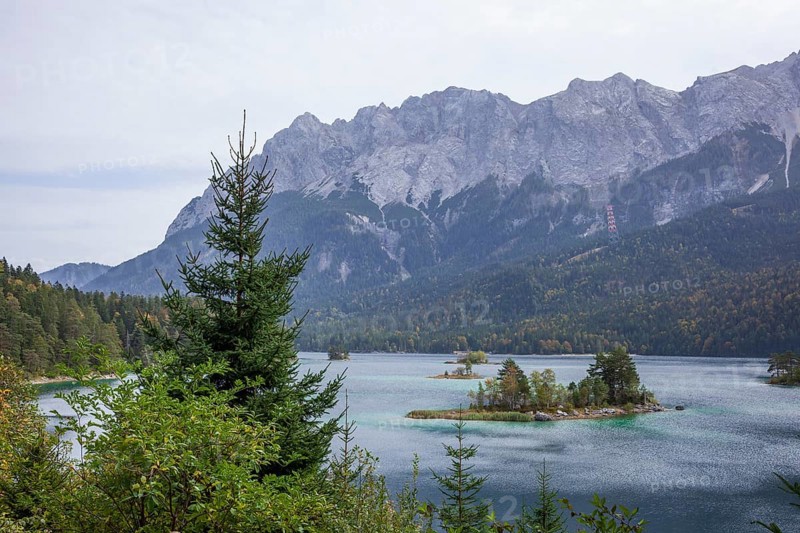 Zugspitze massif with Eibsee lake, Wetterstein mountains, Grainau, Werdenfelser Land, Upper Bavaria, Bavaria, Germany, Europe