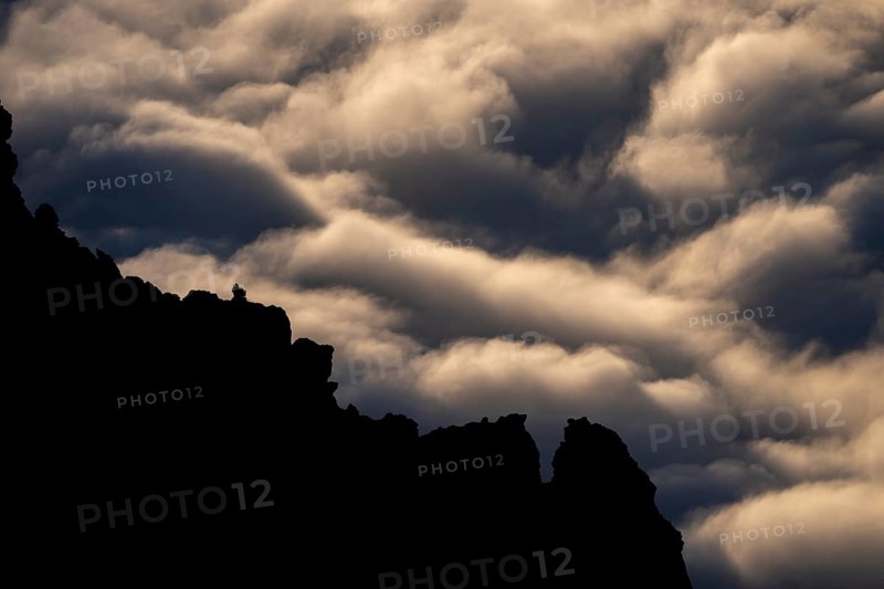 Sea of fog with rocky peaks of the Dolomites, Corvara, Dolomites, Italy, Europe
