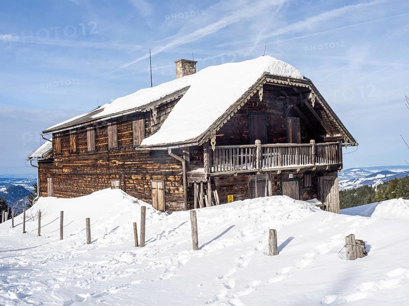 Winter atmosphere, snowy landscape, Schafbergalm, near St. Wolfgang am Wolfgangsee, Salzkammergut, Upper Austria, Austria, Europe