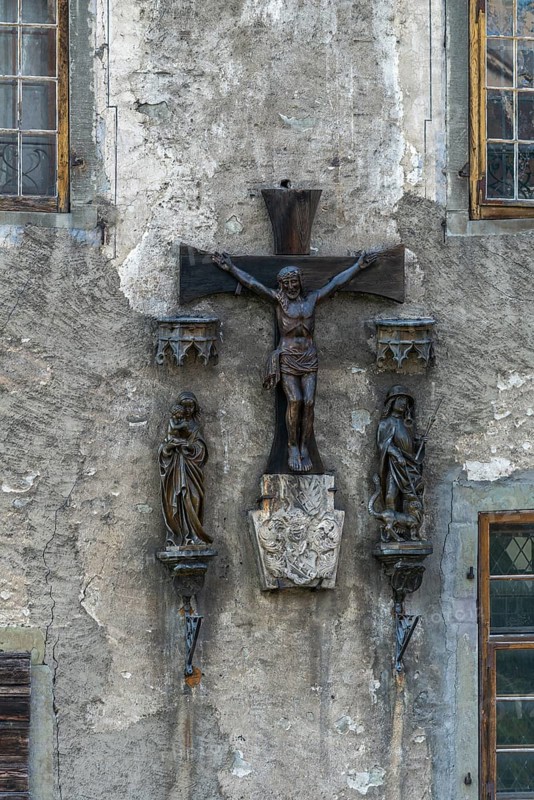 Meersburg on Lake Constance, Old Castle, residential castle, crucifixion scene above entrance, Baden-Württemberg, Germany, Europe