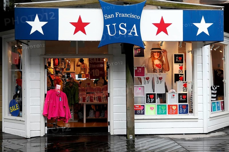 Souvenirs, Fisherman's Wharf and Pier 39 in San Francisco, California, San Francisco, USA, North America