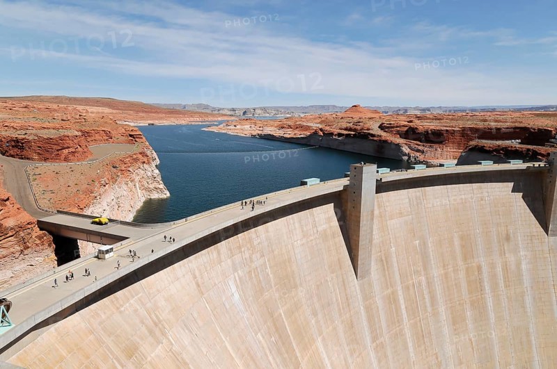 Glen Canyon Dam on Lake Powell, Colorado River, USA, North America