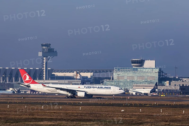 Aircraft at Frankfurt Airport, Fraport Airport. TC-JOJ, TURKISH AIRLINES, AIRBUS A330-303, Frankfurt am Main, Hesse, Germany, Europe
