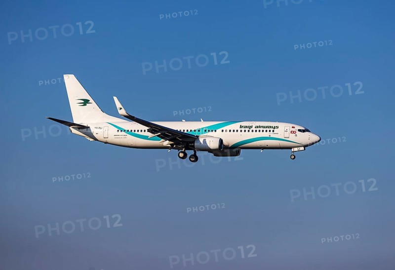 Aircraft approaching Frankfurt Airport, Fraport Airport. TC-TLI, IRAQI AIRWAYS, BOEING 737-8FZ (WL), Frankfurt am Main, Hesse, Germany, Europe