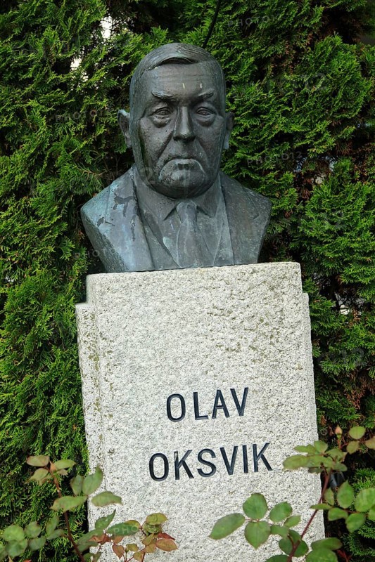 Bust of Norwegian politician Olav Oksvik, Molde, Romsdal county, Norway, Europe
